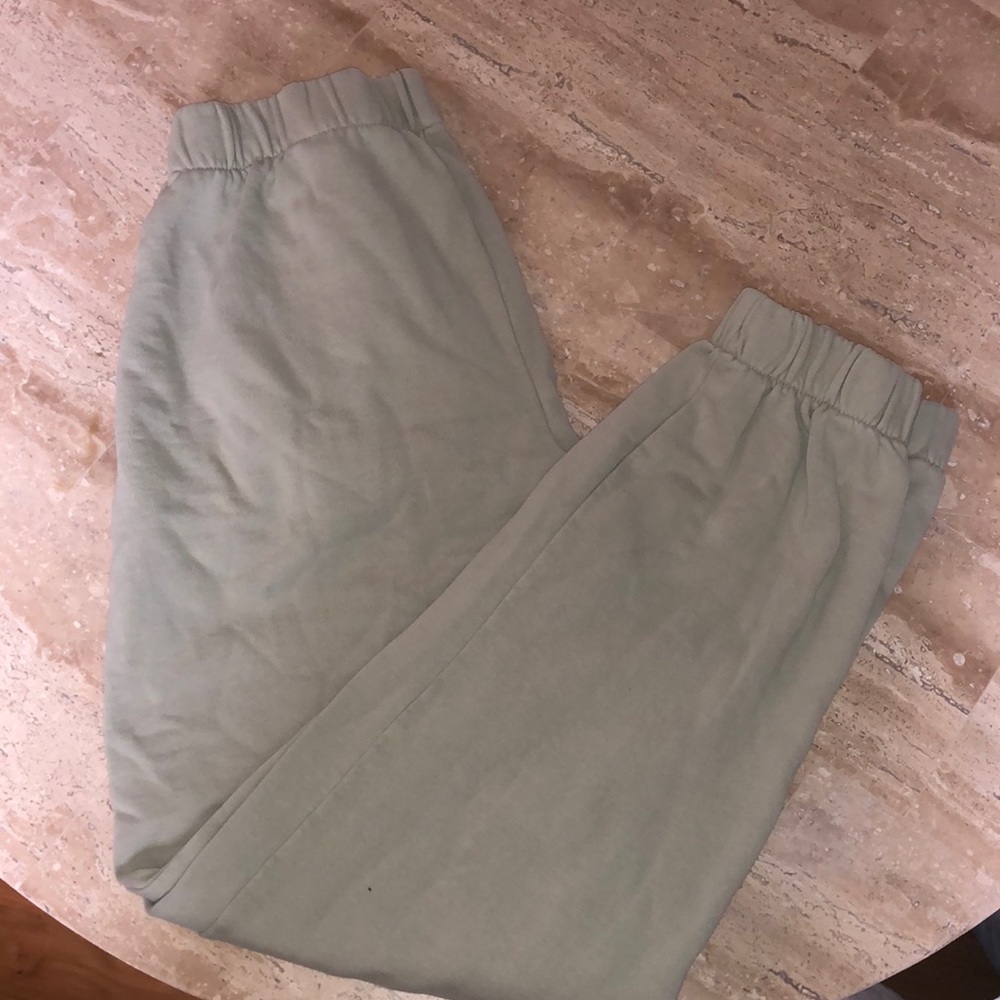 Brandy Melville sweat pants!
